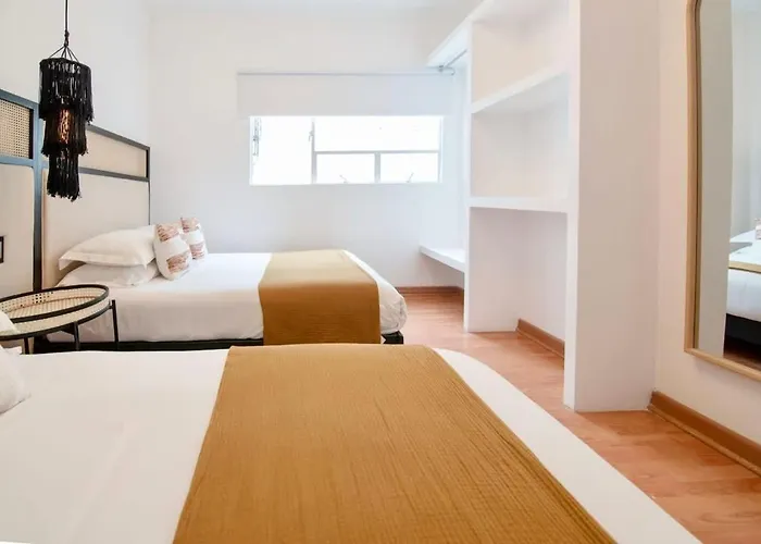 Сasa de vacaciones Breathtaking House With Patio In Roma Norte *